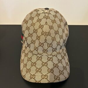 Gucci Tan Monogram Cap